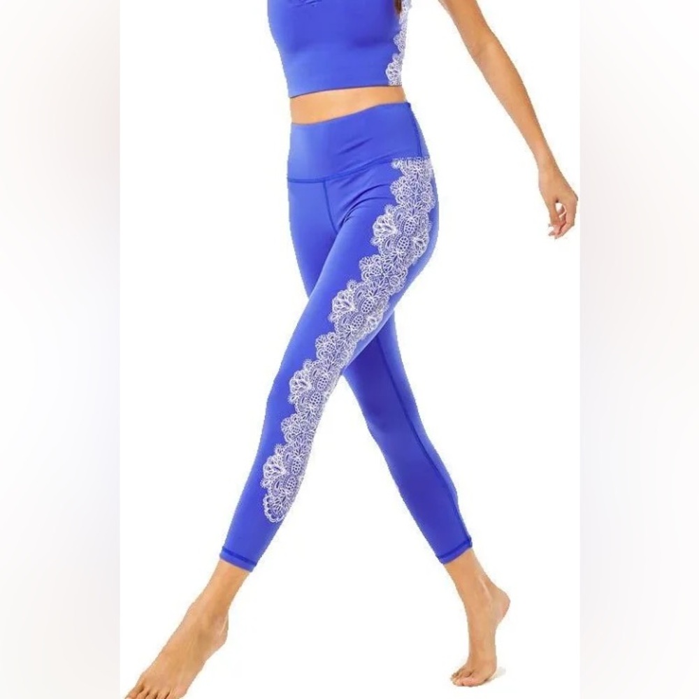 Lilly Pulitzer Luxletic Blue & White Floral Weekender Leggings - Size XS